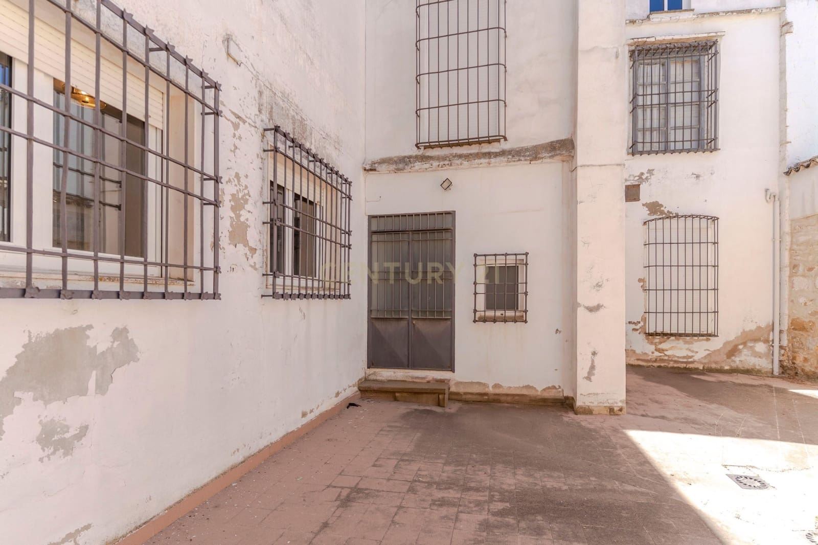 10 makuuhuone Omakotitalo myytävänä paikassa Baeza - 760 000 € (Ref: 9308802)