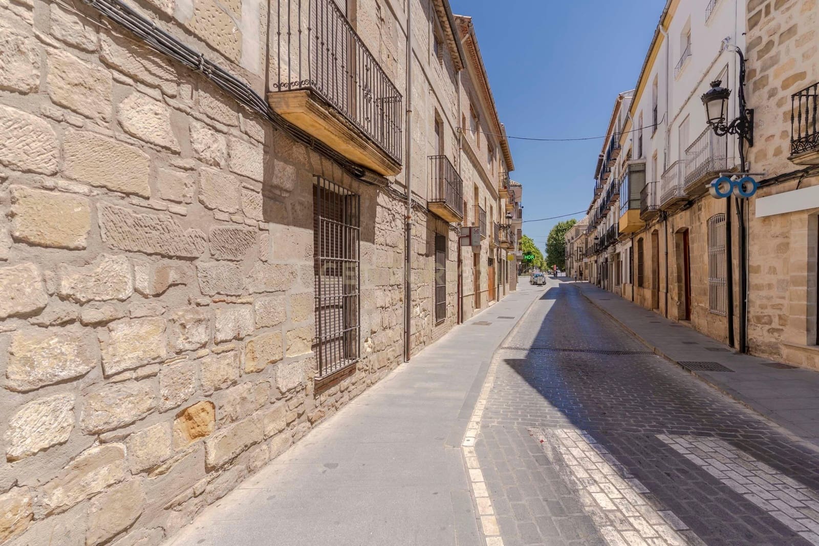 10 makuuhuone Omakotitalo myytävänä paikassa Baeza - 760 000 € (Ref: 9308802)