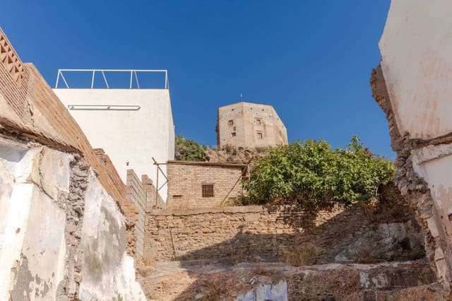 Tontti myytävänä paikassa Vélez de Benaudalla - 45 000 € (Ref: 9308805)