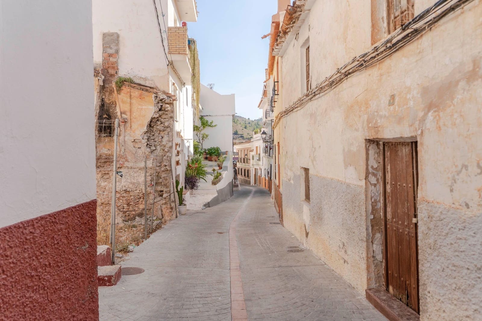 Byggetomt til salgs i Velez de Benaudalla - € 45 000 (Ref: 9308805)