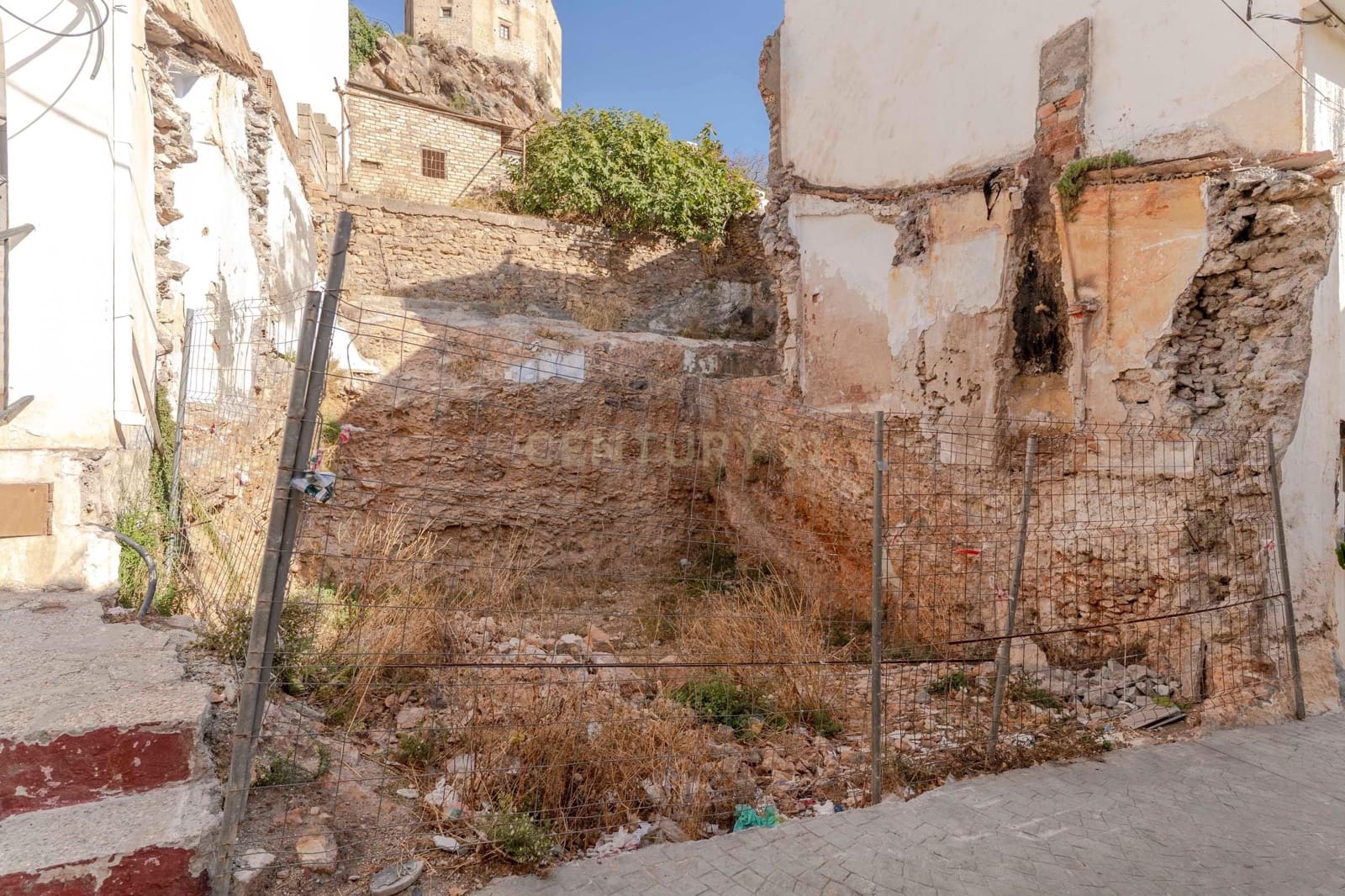 Byggetomt til salgs i Velez de Benaudalla - € 45 000 (Ref: 9308805)