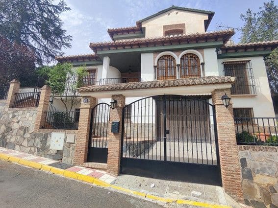 4 chambre Appartement à vendre à Otura - 263 500 € (Ref: 9311148)