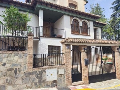 4 chambre Appartement à vendre à Otura - 263 500 € (Ref: 9311148)