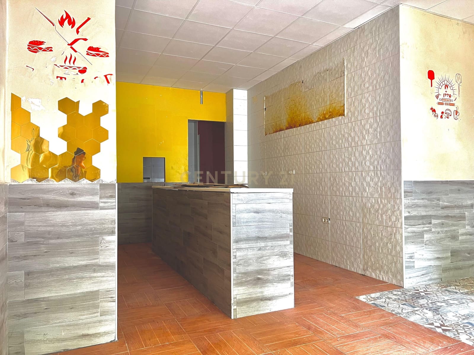 Commercial for rent in Granada city - € 1,400 (Ref: 9314657)