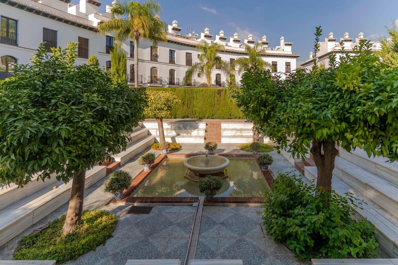 2 soveværelse Lejlighed til salg i Velez de Benaudalla med swimmingpool - € 134.000 (Ref: 9322375)