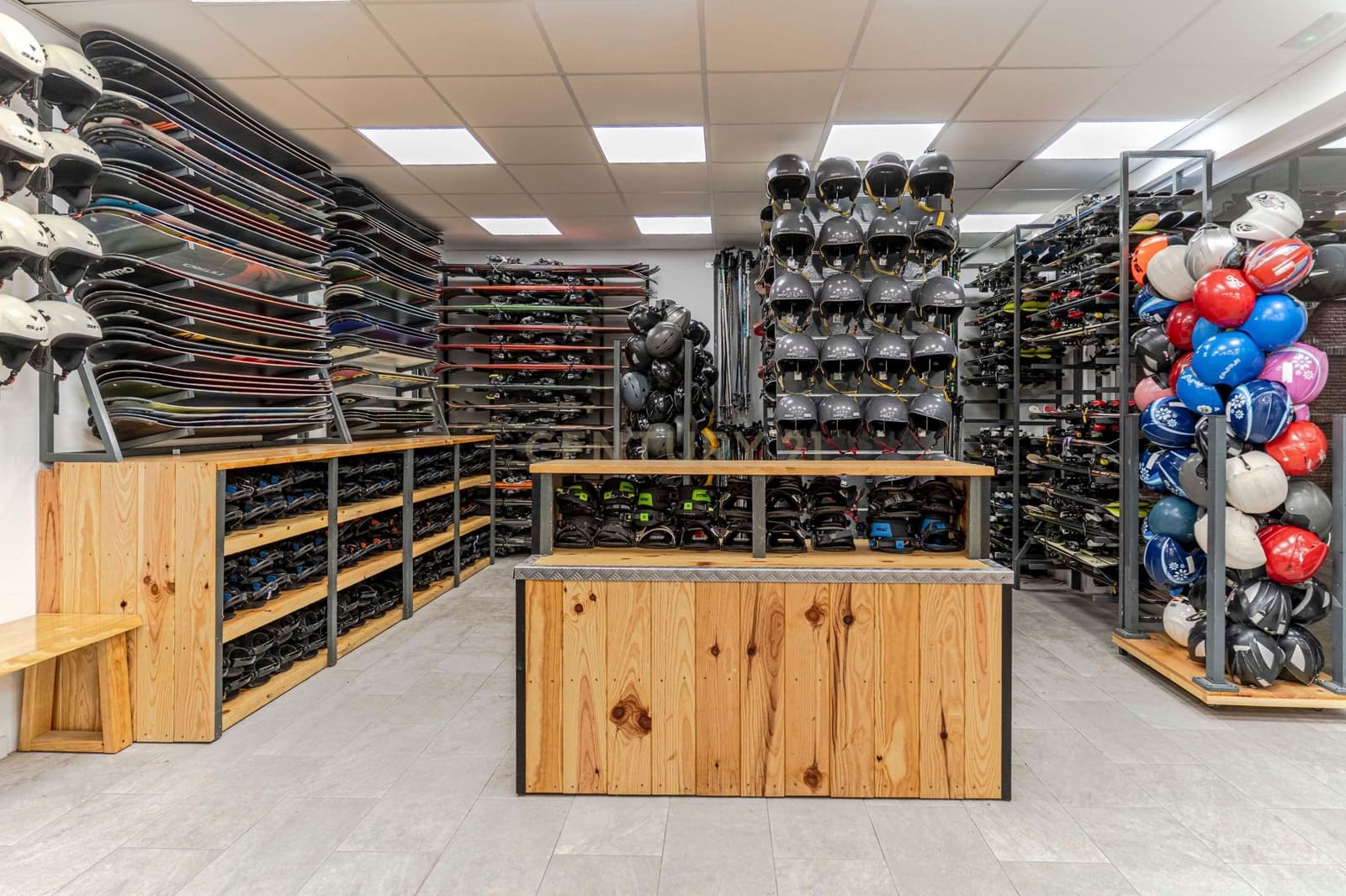 Erhverv til salg i Sierra Nevada - € 1.100.000 (Ref: 9325280)