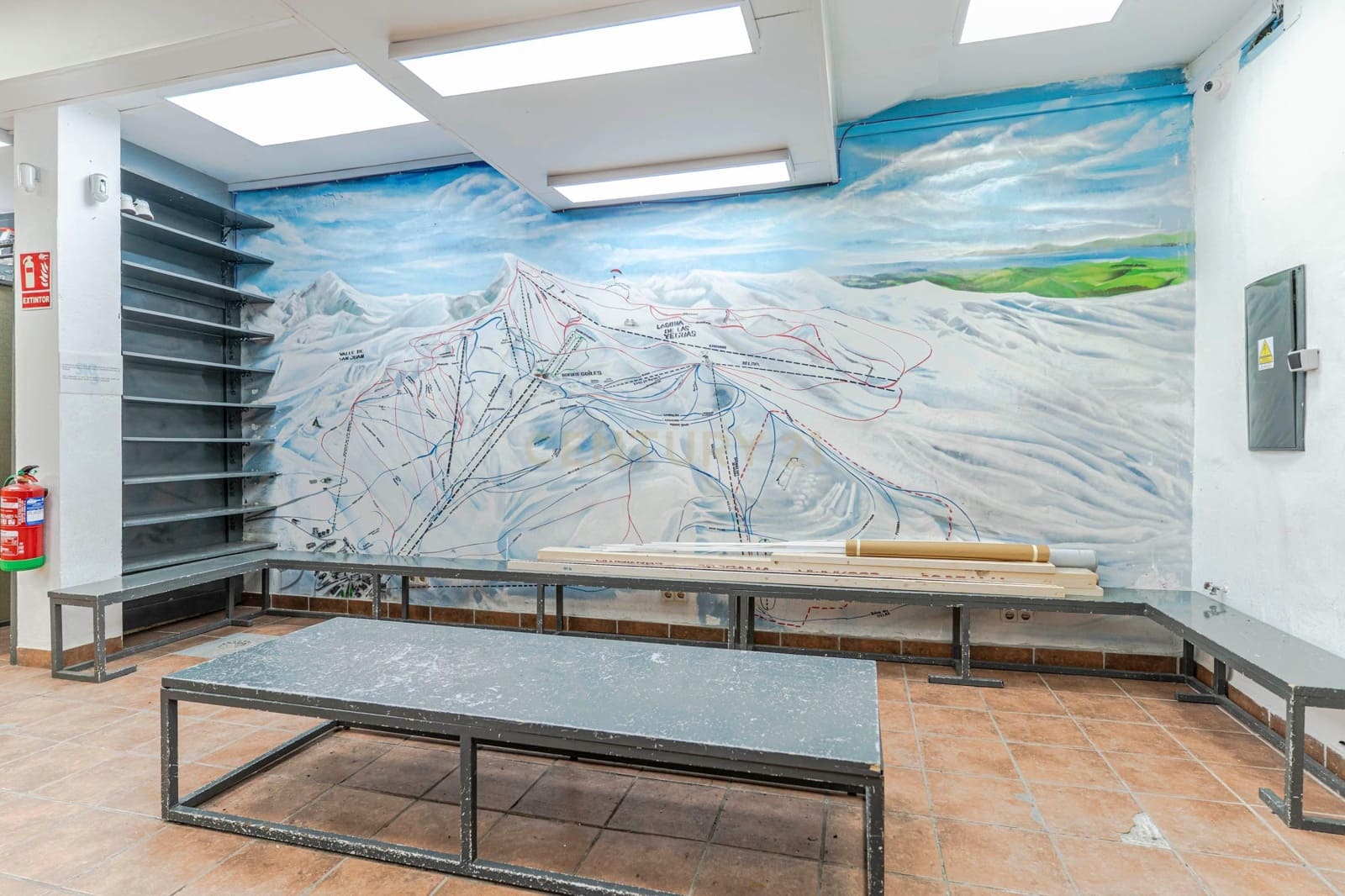 Erhverv til salg i Sierra Nevada - € 1.100.000 (Ref: 9325280)