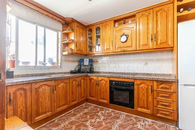 3 soveværelse Byhus til salg i Salobreña - € 180.000 (Ref: 9329872)