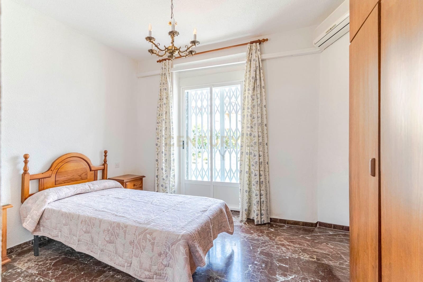 5 slaapkamer Huis te koop in Itrabo - € 180.000 (Ref: 9331056)