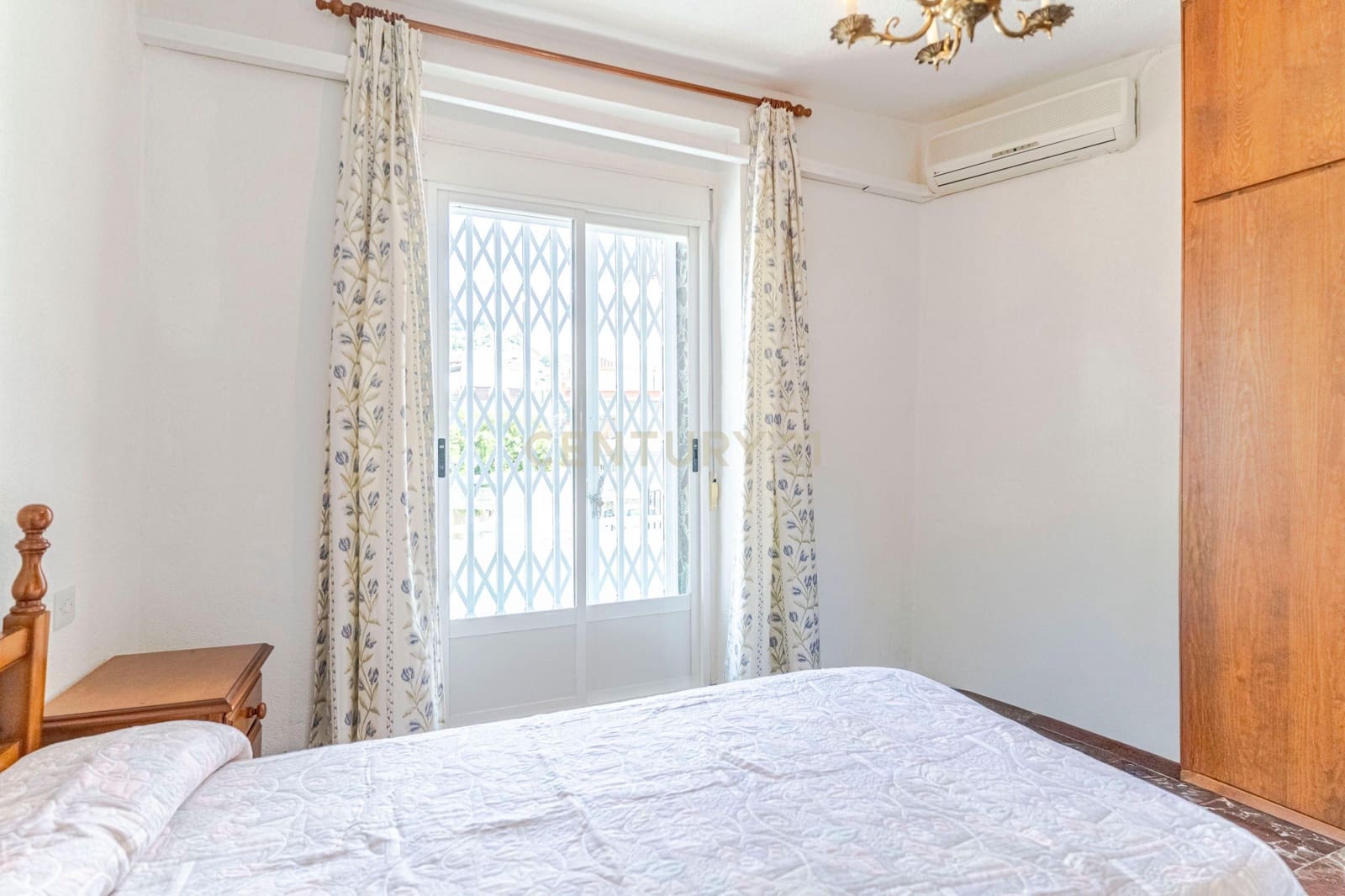 5 slaapkamer Huis te koop in Itrabo - € 180.000 (Ref: 9331056)