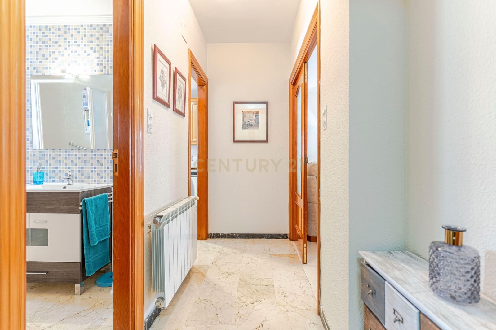 5 chambre Maison de Ville à vendre à Pinos Puente avec garage - 165 000 € (Ref: 9331057)