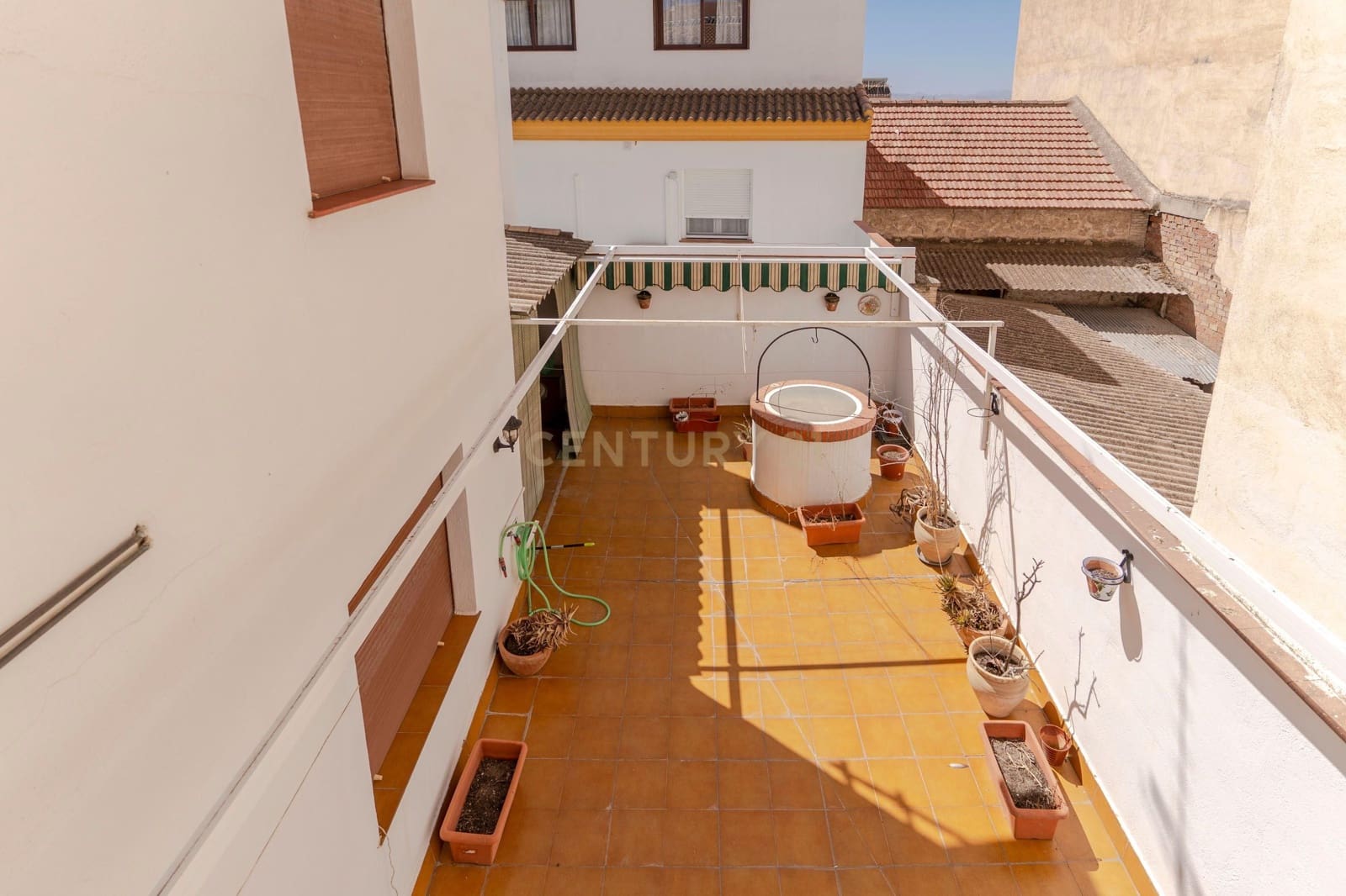 5 chambre Maison de Ville à vendre à Pinos Puente avec garage - 165 000 € (Ref: 9331057)