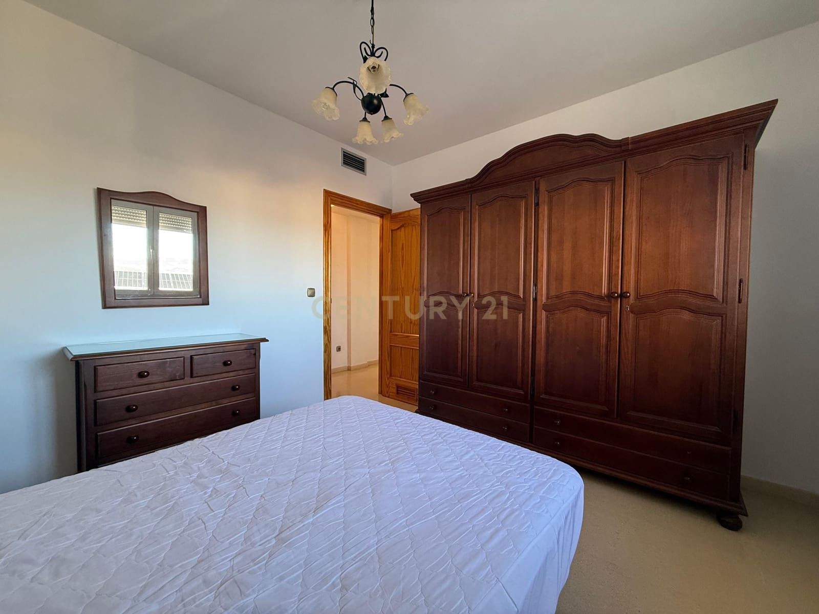 3 bedroom Flat for rent in Alhendin - € 700 (Ref: 9338658)