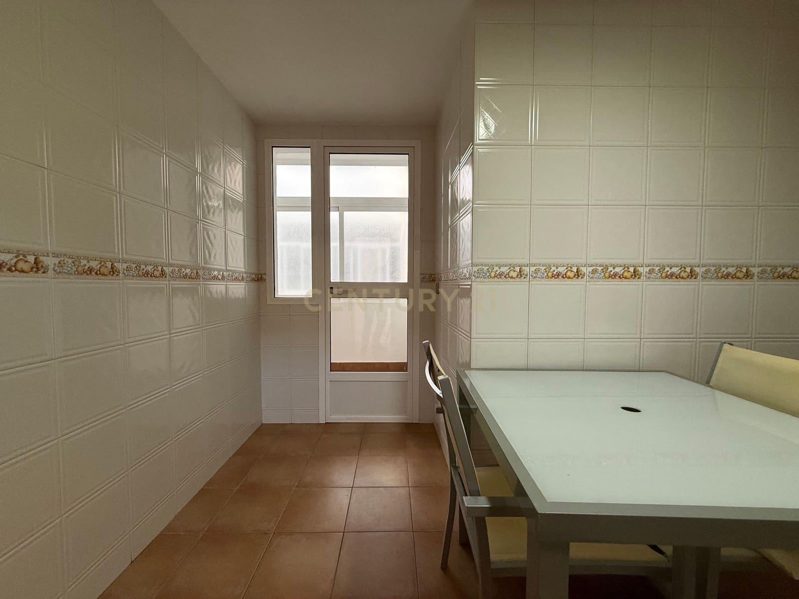 3 bedroom Flat for rent in Alhendin - € 700 (Ref: 9338658)