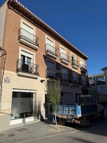 3 bedroom Flat for rent in Alhendín - € 700 (Ref: 9338658)