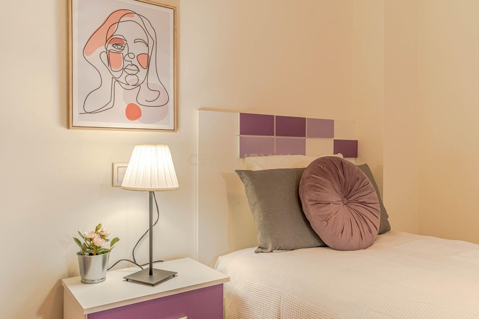 2 soveværelse Lejlighed til salg i Las Gabias med swimmingpool - € 134.900 (Ref: 9340392)