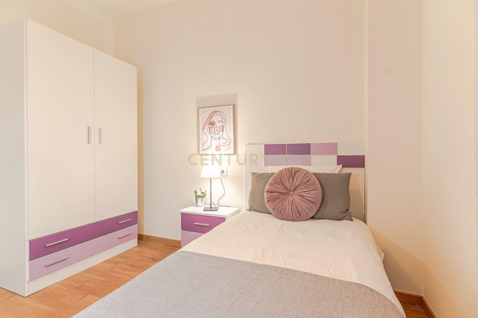 2 soveværelse Lejlighed til salg i Las Gabias med swimmingpool - € 134.900 (Ref: 9340392)