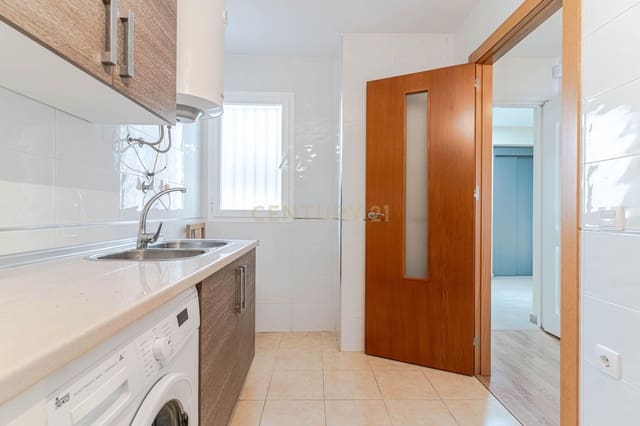 2 soveværelse Lejlighed til salg i Las Gabias med swimmingpool - € 134.900 (Ref: 9340392)