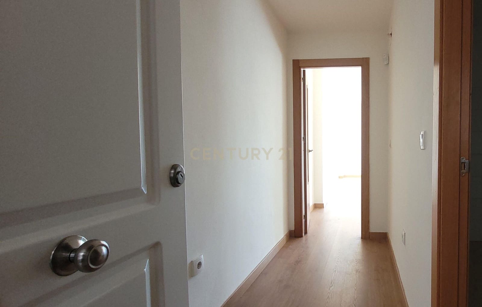 2 soverom Leilighet til salgs i Las Gabias med svømmebasseng - € 134 900 (Ref: 9340392)