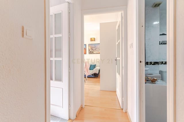 3 chambre Appartement à vendre à Camino de Ronda - Rosaleda, Grenade ville - 299 000 € (Ref: 9348682)