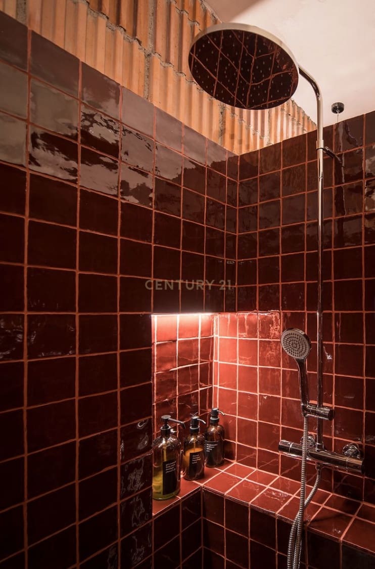 Estudio de 1 habitación en Granada ciudad en alquiler - 675 € (Ref: 9348684)