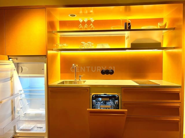 Estudio de 1 habitación en Pajaritos - Plaza de Toros, Granada ciudad en alquiler - 750 € (Ref: 9348685)