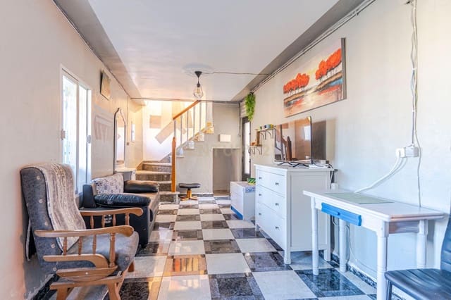 3 makuuhuone Omakotitalo myytävänä paikassa Itrabo - 59 500 € (Ref: 9348809)