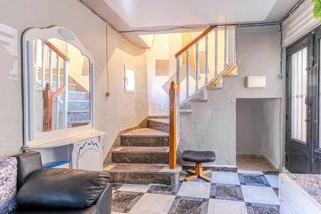 3 makuuhuone Omakotitalo myytävänä paikassa Itrabo - 59 500 € (Ref: 9348809)