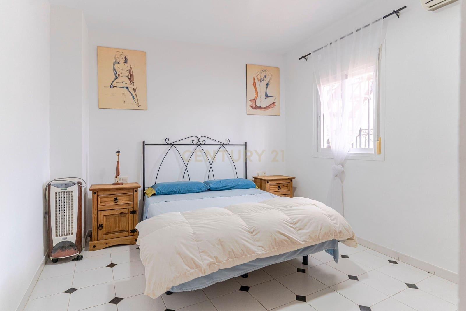 4 makuuhuone Omakotitalo myytävänä paikassa Ugijar - 110 000 € (Ref: 9349811)