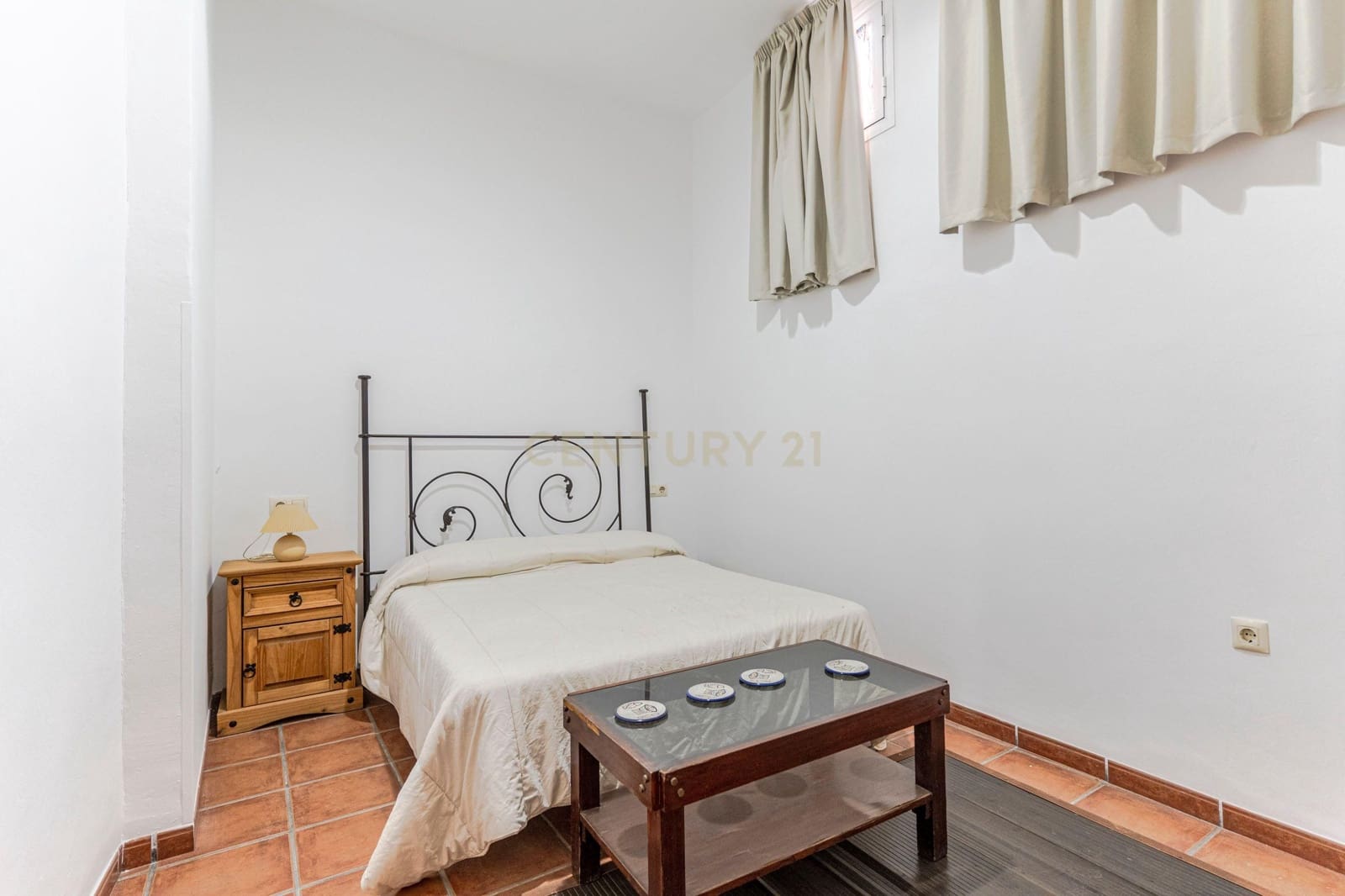 4 makuuhuone Omakotitalo myytävänä paikassa Ugijar - 110 000 € (Ref: 9349811)