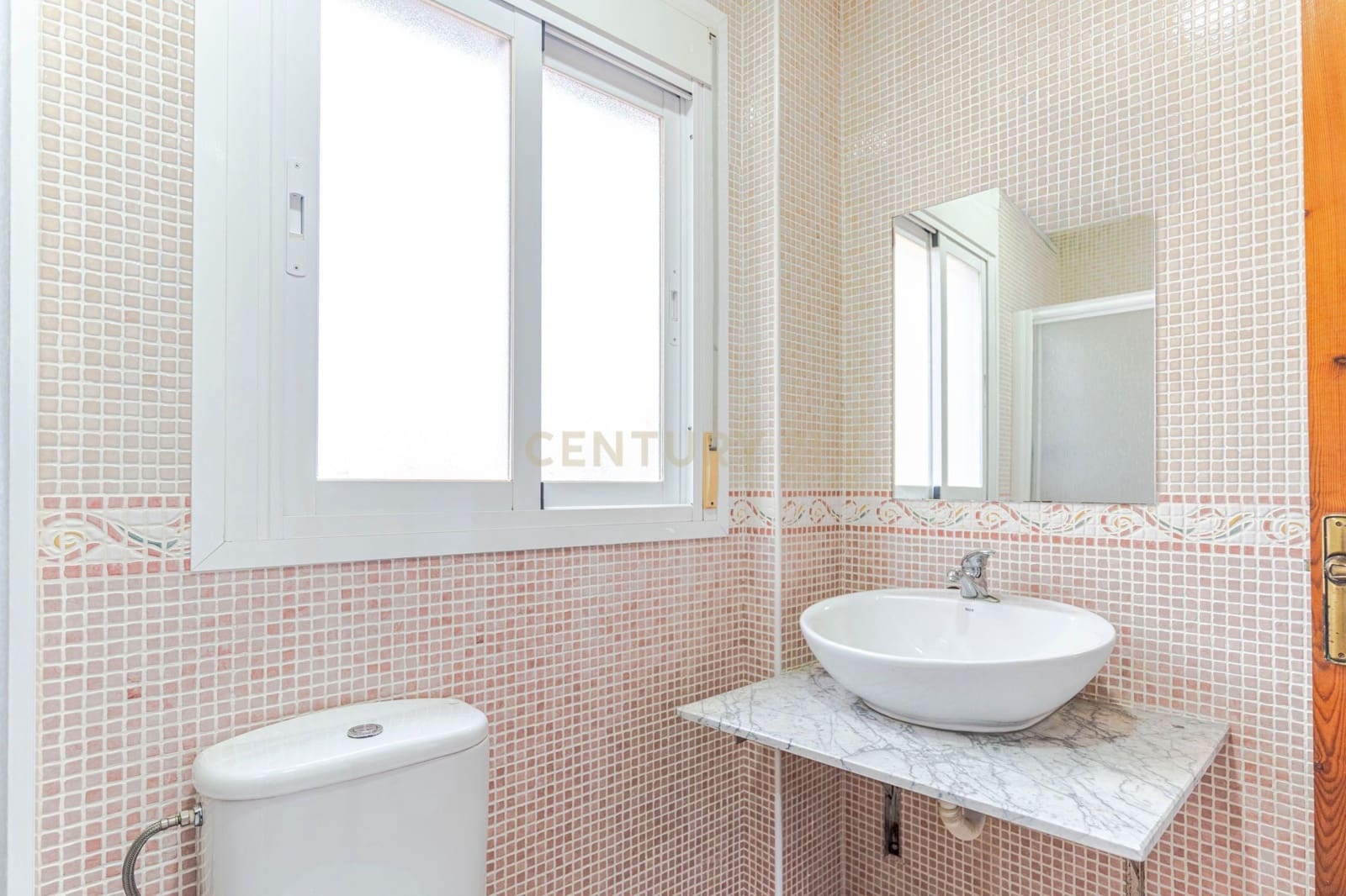 4 makuuhuone Omakotitalo myytävänä paikassa Ugijar - 110 000 € (Ref: 9349811)