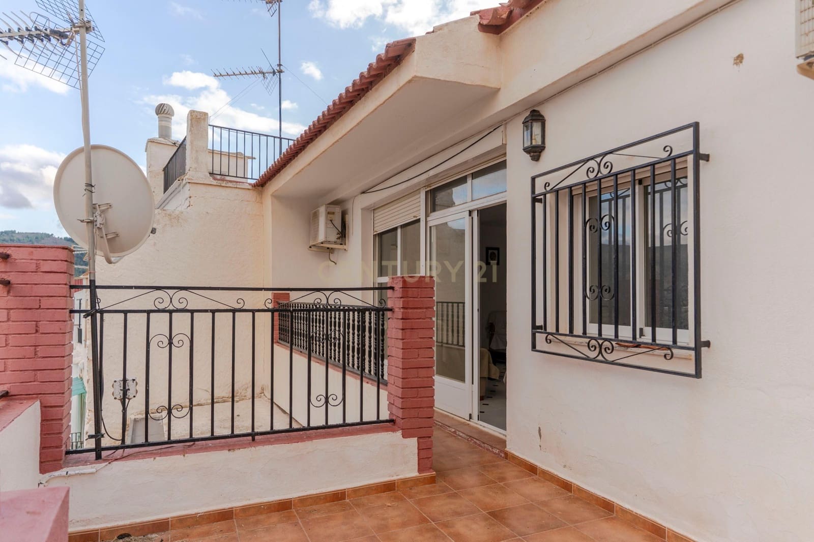 4 makuuhuone Omakotitalo myytävänä paikassa Ugijar - 110 000 € (Ref: 9349811)