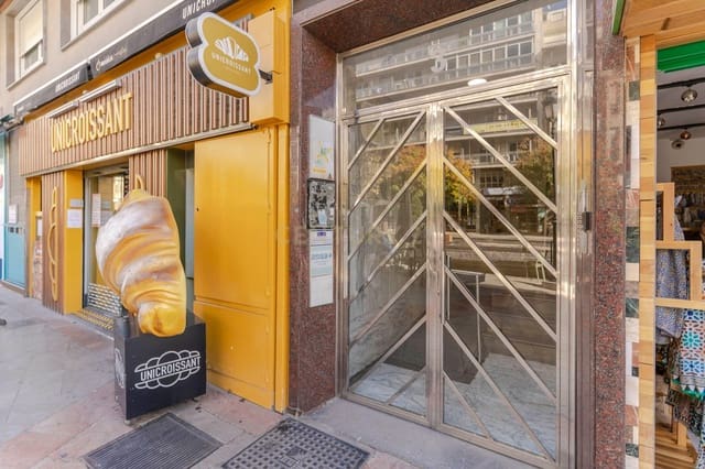 Kontor til salgs i San Matías - Realejo, Granada by - € 550 000 (Ref: 9354535)