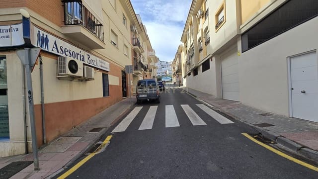 Garage til salg i Salobreña - € 11.900 (Ref: 9357225)