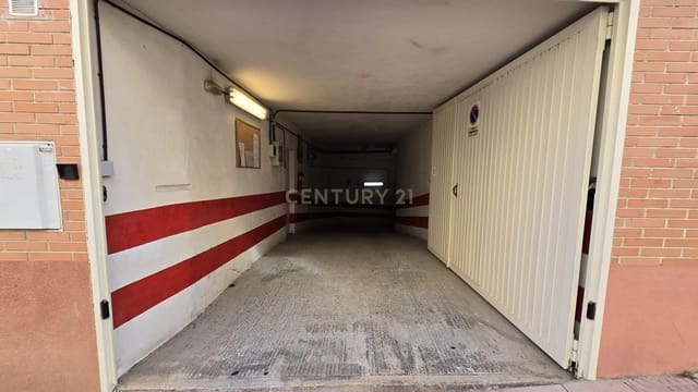 Garage til salg i Salobreña - € 11.900 (Ref: 9357225)