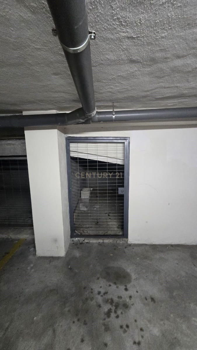 Garage til salg i Salobrena - € 11.900 (Ref: 9357431)