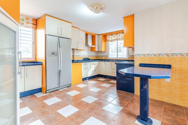 3 soveværelse Byhus til salg i Gójar - € 370.000 (Ref: 9361007)