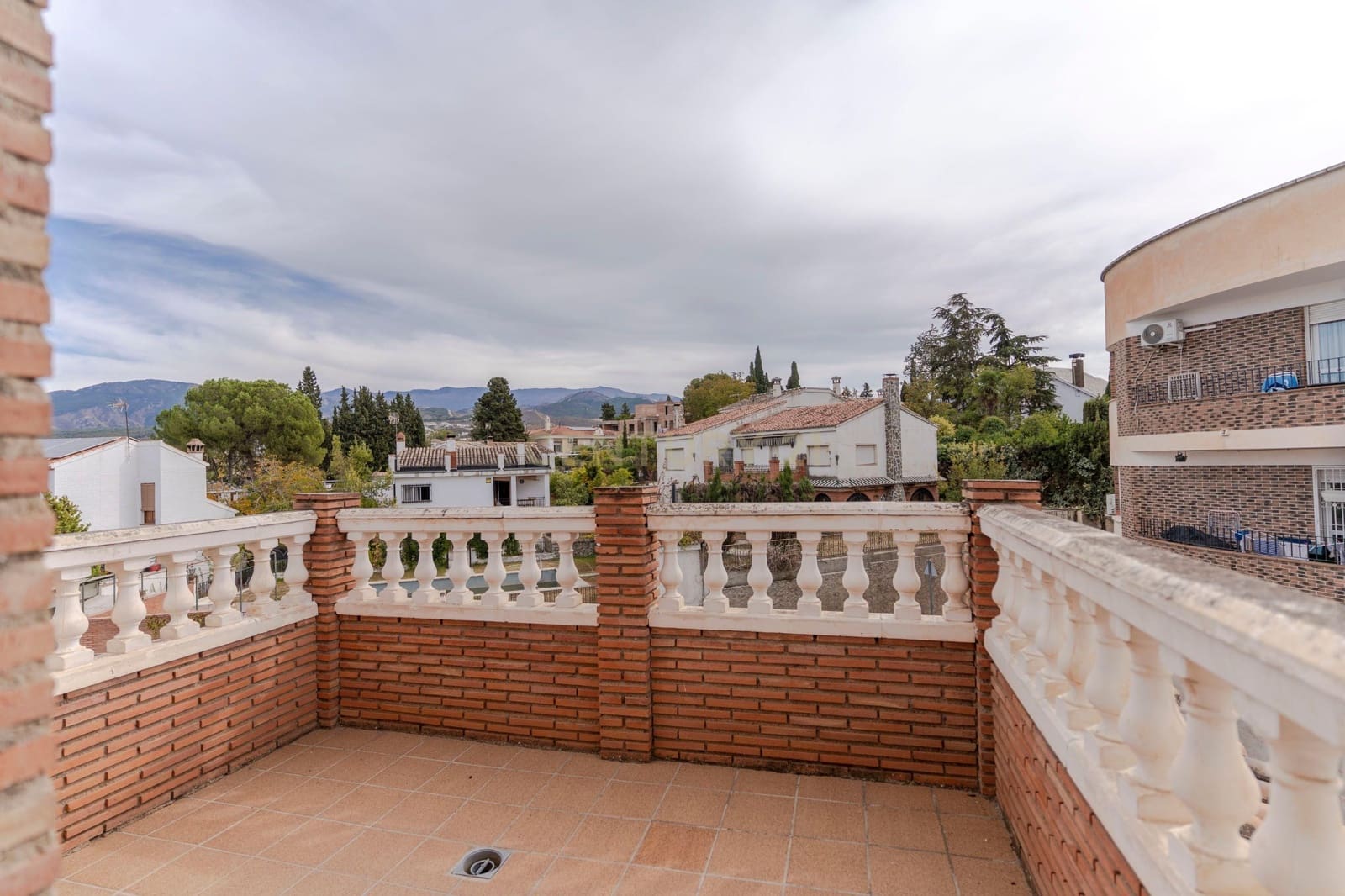 3 soverom Hus til salgs i Gojar - € 370 000 (Ref: 9361007)