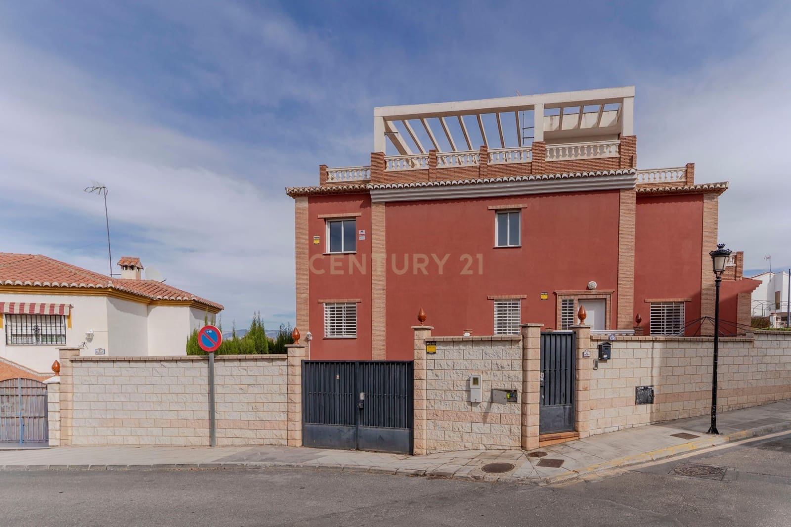 3 soverom Hus til salgs i Gojar - € 370 000 (Ref: 9361007)