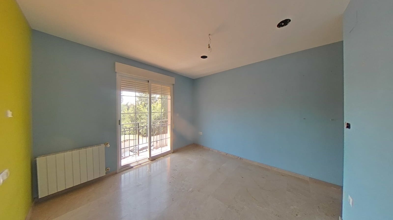 4 soveværelse Lejlighed til salg i Monachil med garage - € 290.000 (Ref: 9363224)