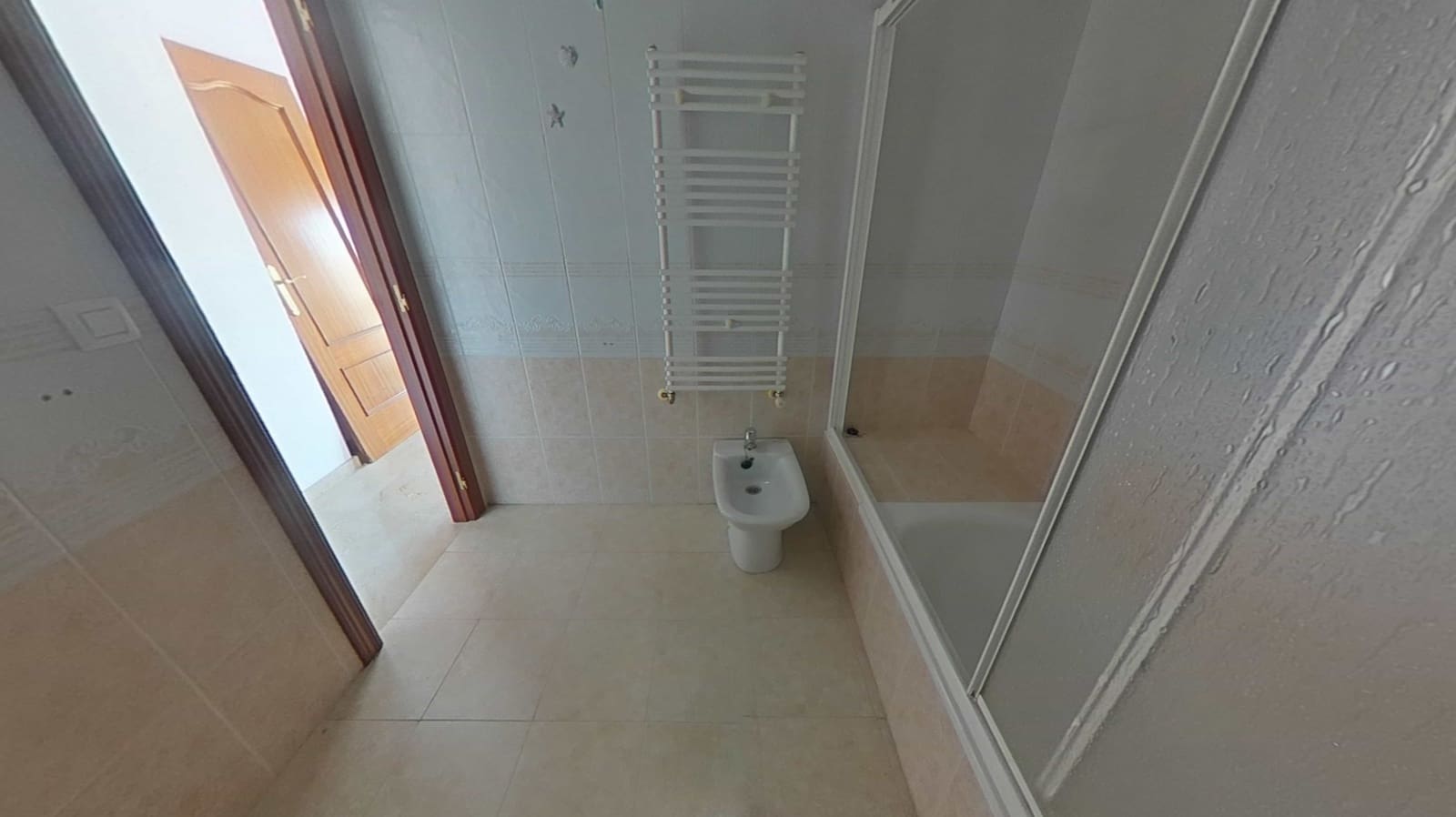 4 soveværelse Lejlighed til salg i Monachil med garage - € 290.000 (Ref: 9363224)