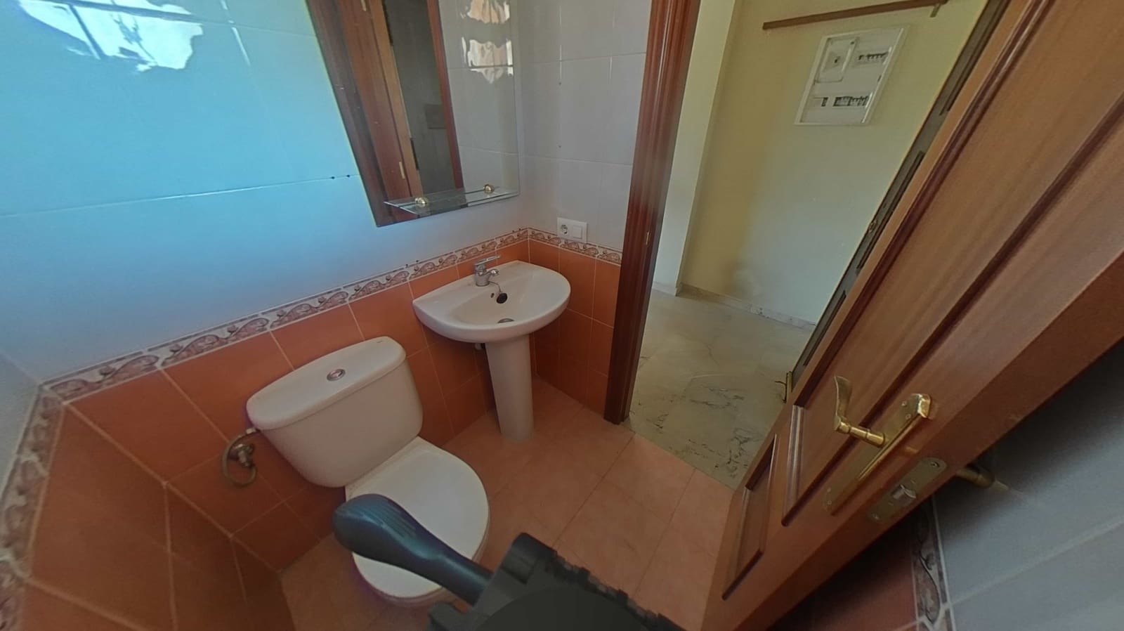 4 soveværelse Lejlighed til salg i Monachil med garage - € 290.000 (Ref: 9363224)