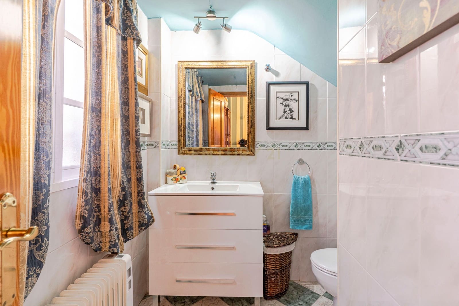 3 bedroom Finca/Country House for sale in La Garnatilla with garage - € 280,000 (Ref: 9368962)