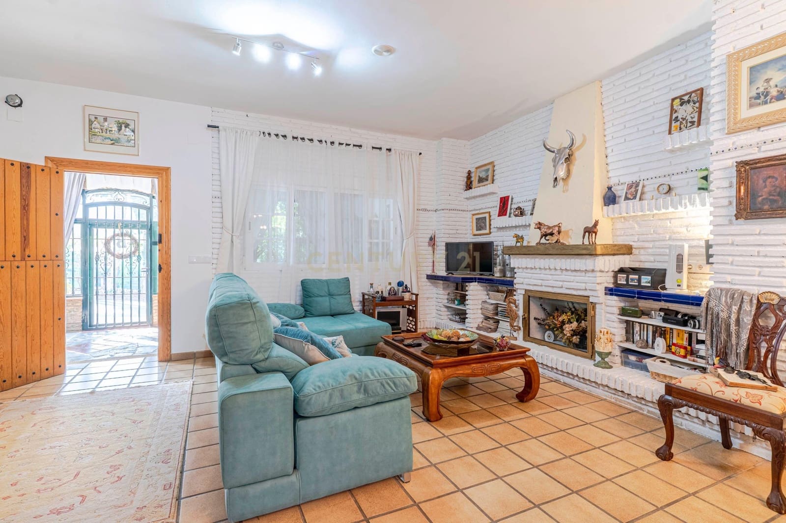 3 bedroom Finca/Country House for sale in La Garnatilla with garage - € 280,000 (Ref: 9368962)