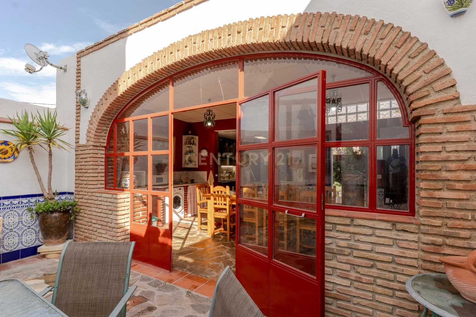 3 bedroom Finca/Country House for sale in La Garnatilla with garage - € 280,000 (Ref: 9368962)