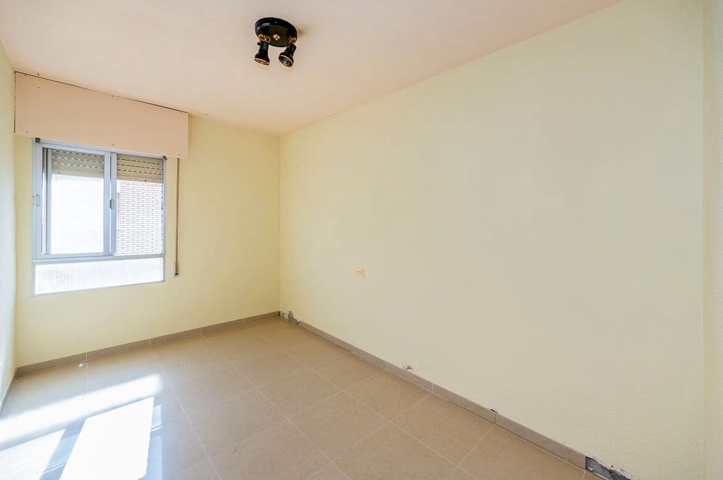 4 soveværelse Lejlighed til salg i Salobrena - € 137.000 (Ref: 9383115)