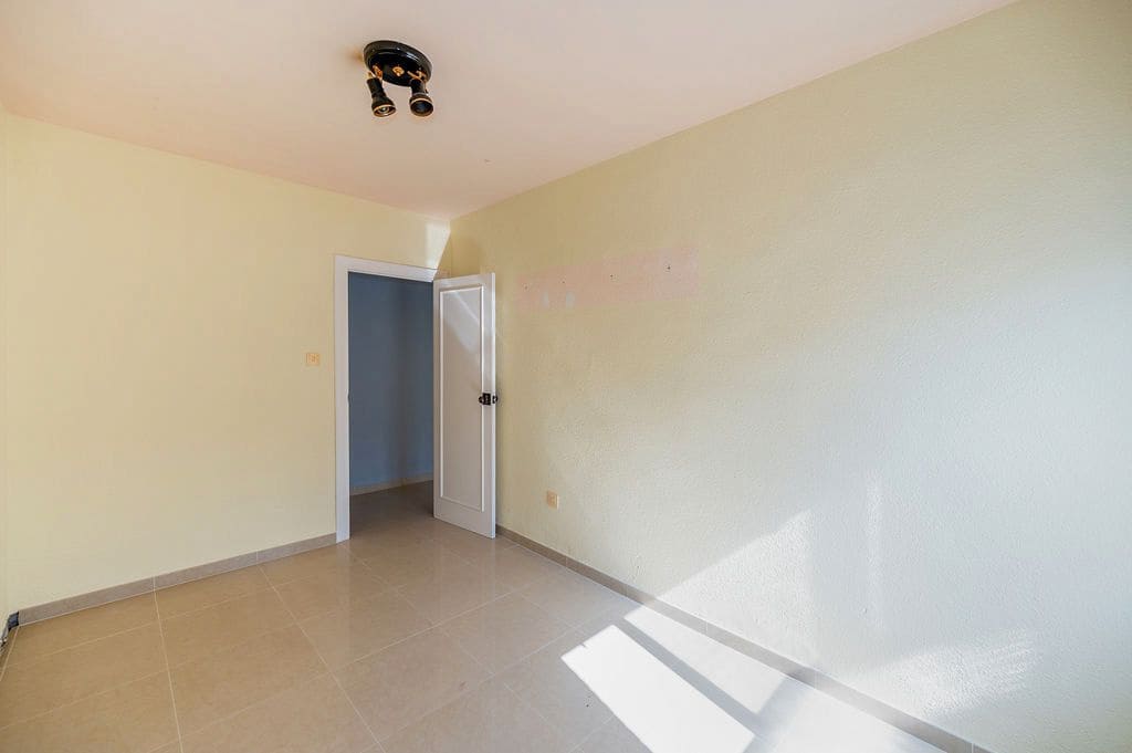 4 soveværelse Lejlighed til salg i Salobrena - € 137.000 (Ref: 9383115)