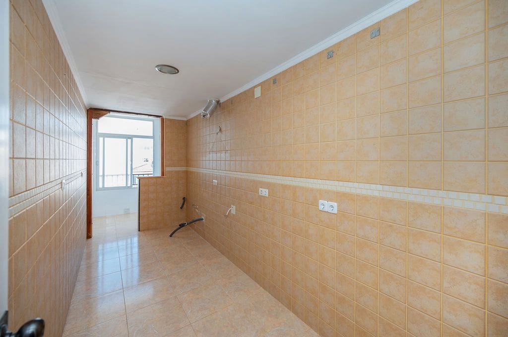 4 soveværelse Lejlighed til salg i Salobrena - € 137.000 (Ref: 9383115)