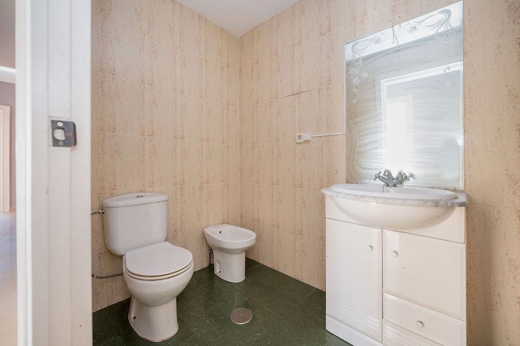 4 soveværelse Lejlighed til salg i Salobrena - € 137.000 (Ref: 9383115)