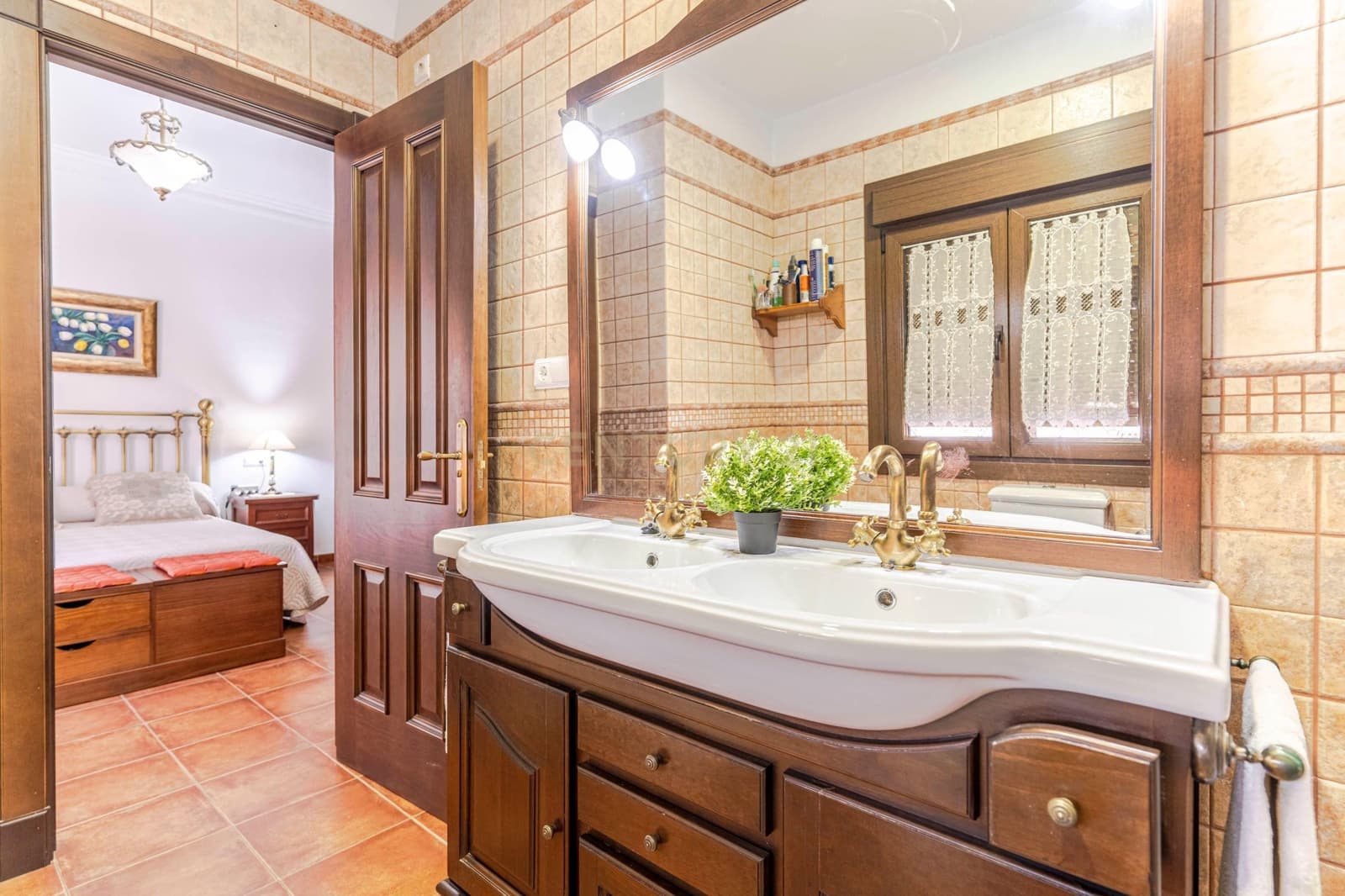 4 bedroom Townhouse for sale in Jerez del Marquesado - € 199,000 (Ref: 9384849)